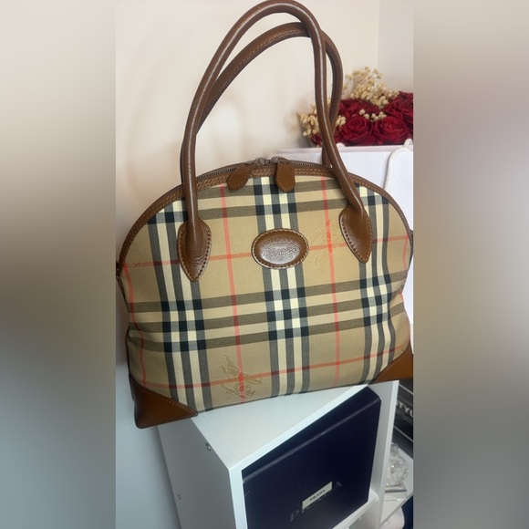 Burberry Handbags - Burberry Alma
